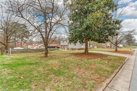 2310 Waynick St, High Point, NC 27265 photo 23