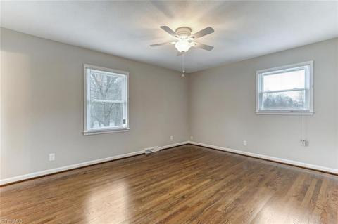 2310 Waynick St, High Point, NC 27265 photo 13