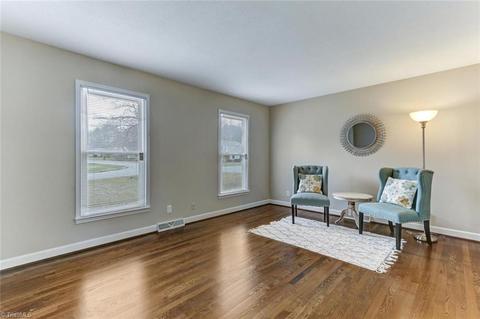 2310 Waynick St, High Point, NC 27265 photo 10