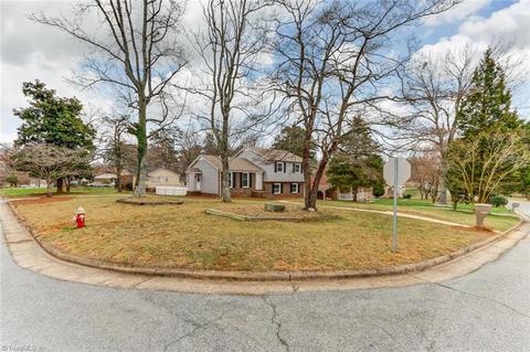2310 Waynick St, High Point, NC 27265 photo 1