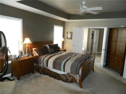 2412 Alderbrook Dr, High Point, NC 27265 photo 11