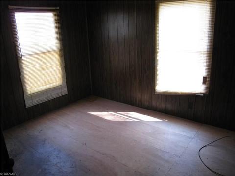 1210 Gravitte Rd, Pilot Mountain, NC 27041 photo 11