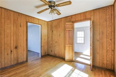 824 Stuart St, Eden, NC 27288 photo 12