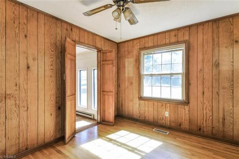 824 Stuart St, Eden, NC 27288 photo 11
