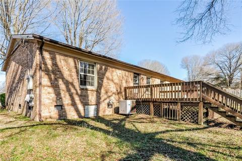 824 Stuart St, Eden, NC 27288 photo 19