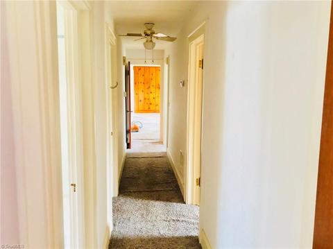 401 Hill St, King, NC 27021 photo 11