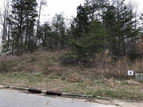 217 Emily Ct, High Point, NC 27265 photo 4