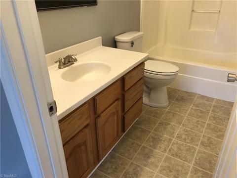 878 Eli Moore Ct, High Point, NC 27265 photo 16