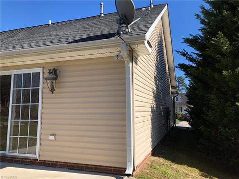 878 Eli Moore Ct, High Point, NC 27265 photo 6