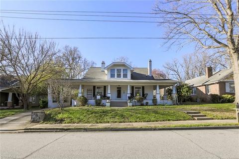 404 Spring St, Thomasville, NC 27360 photo 2