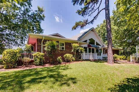 4633 Peace Rd, Trinity, NC 27370 photo 2