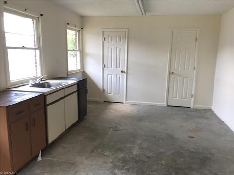 4633 Peace Rd, Trinity, NC 27370 photo 11
