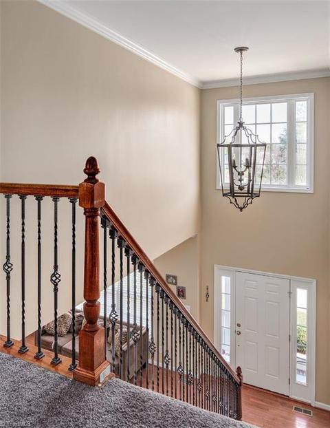 2334 Azure Ct, High Point, NC 27265 photo 14