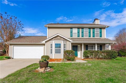 3972 Crocker Pl, High Point, NC 27265 photo 2