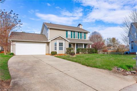 3972 Crocker Pl, High Point, NC 27265 photo 4