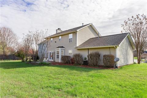 3972 Crocker Pl, High Point, NC 27265 photo 21