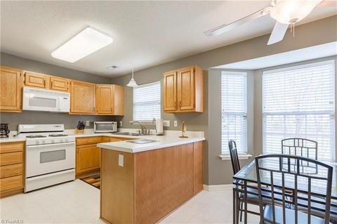 3972 Crocker Pl, High Point, NC 27265 photo 11