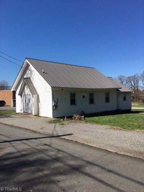 9 E 11th St, Lexington, NC 27295 photo 1