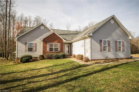 564 Saddlebred Loop, Stokesdale, NC 27357 photo 1