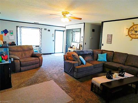 103 Cascade Ct, King, NC 27021 photo 17