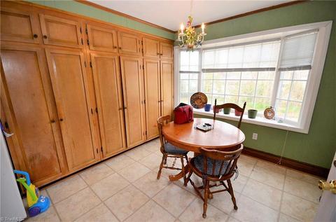 519 Patrick St, Eden, NC 27288 photo 8
