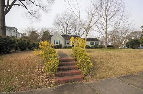 519 Patrick St, Eden, NC 27288 photo 2