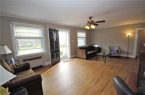519 Patrick St, Eden, NC 27288 photo 4