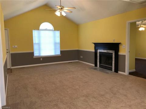 1502 Prelude Ct, High Point, NC 27265 photo 3