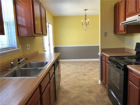 1502 Prelude Ct, High Point, NC 27265 photo 14