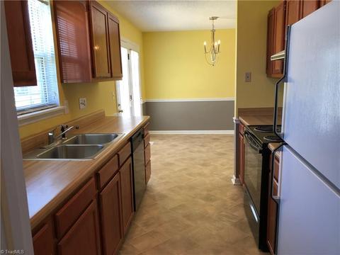 1502 Prelude Ct, High Point, NC 27265 photo 16