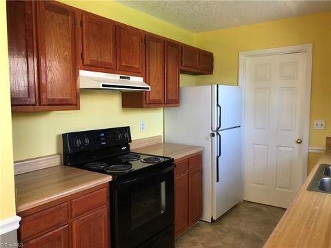 1502 Prelude Ct, High Point, NC 27265 photo 11