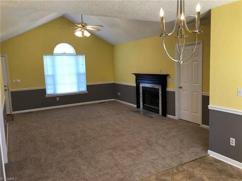 1502 Prelude Ct, High Point, NC 27265 photo 4