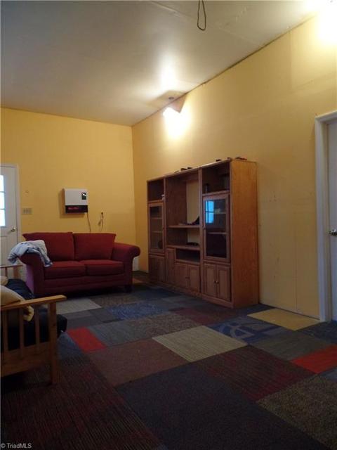 2002 La Dora Dr, High Point, NC 27265 photo 12
