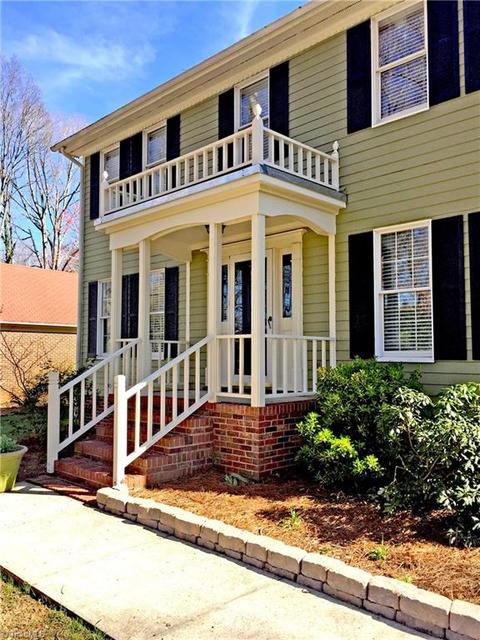 2002 La Dora Dr, High Point, NC 27265 photo 2
