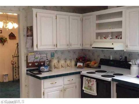 4724 Poplar Ridge Rd, Trinity, NC 27370 photo 4