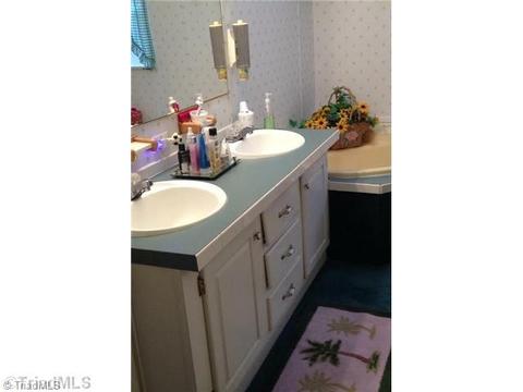 4724 Poplar Ridge Rd, Trinity, NC 27370 photo 13