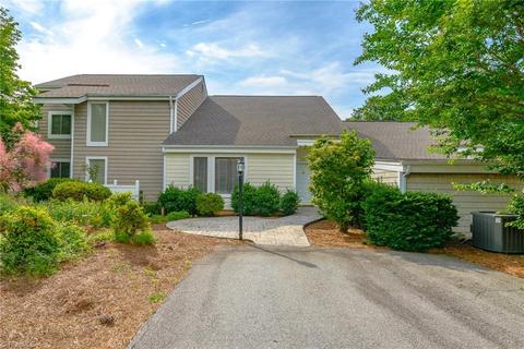120 Golfview Dr, Bermuda Run, NC 27006 photo 2