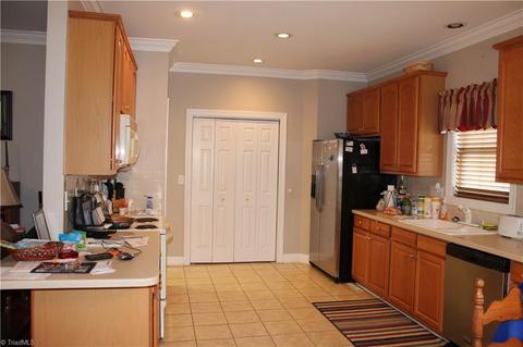 138 Mcgee Ct, Advance, NC 27006 photo 7