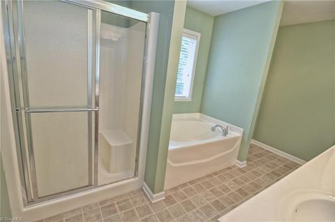 4620 River Gate Dr, Clemmons, NC 27012 photo 13