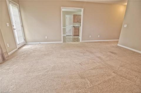 4620 River Gate Dr, Clemmons, NC 27012 photo 6