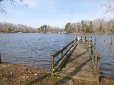 715 Lands End, Denton, NC 27239 photo 4