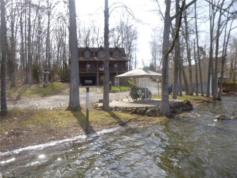 715 Lands End, Denton, NC 27239 photo 5