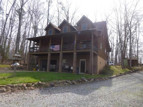 715 Lands End, Denton, NC 27239 photo 8