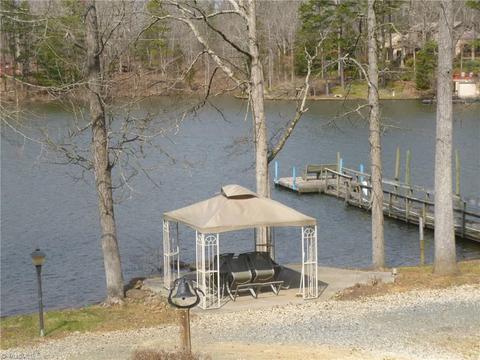 715 Lands End, Denton, NC 27239 photo 18