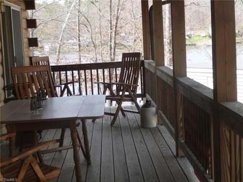 715 Lands End, Denton, NC 27239 photo 2