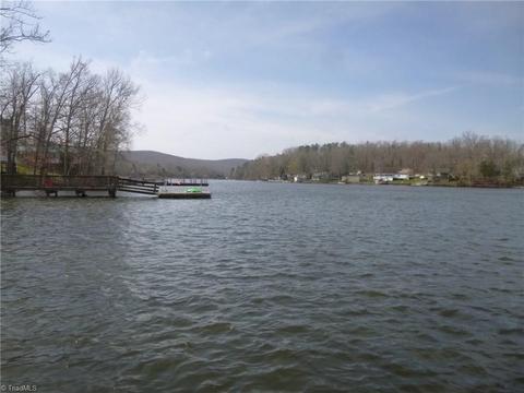 715 Lands End, Denton, NC 27239 photo 6