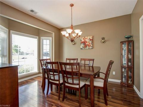 3692 Shadow Ridge Dr, High Point, NC 27265 photo 6