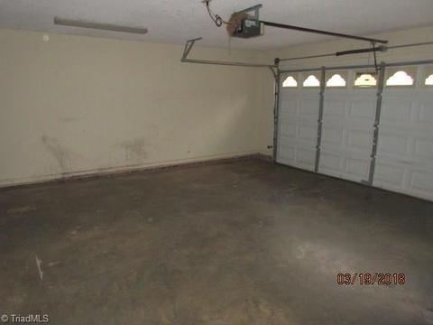 4667 Oakview Dr, Trinity, NC 27370 photo 4