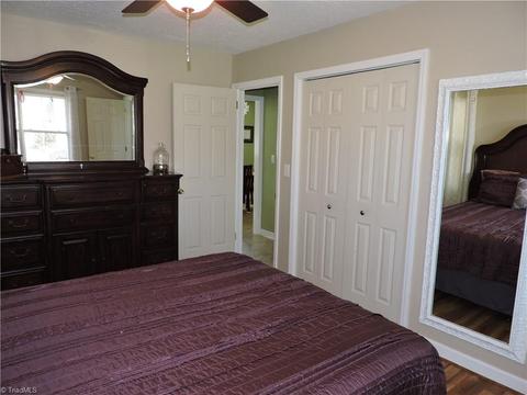 408 E Devon Dr, Mount Airy, NC 27030 photo 20