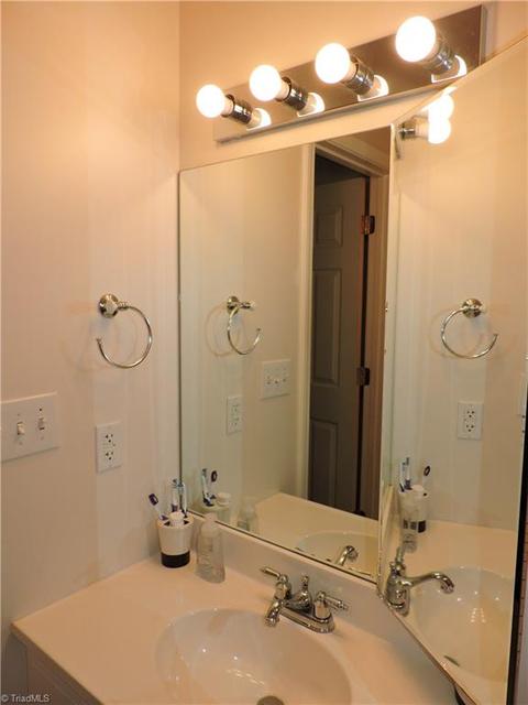 408 E Devon Dr, Mount Airy, NC 27030 photo 22